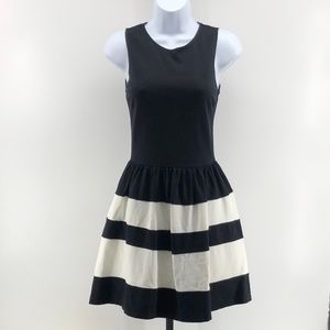 Love...Ady Black White Skater Dress Sz Small C188